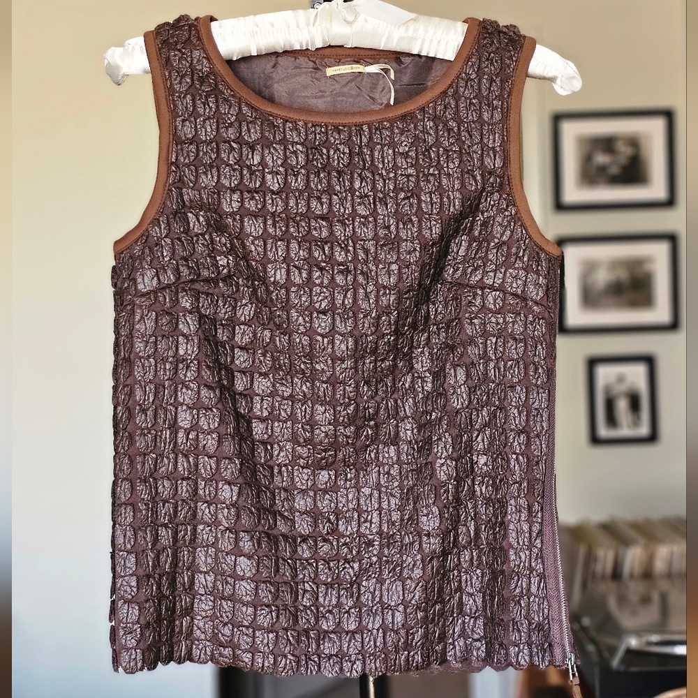 Max Studio Textured Brown Sleeveless Top